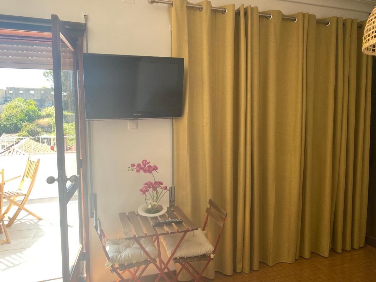 Apartamento Com Patio Na Rua Principal Da Cidade ปอร์โต ภายนอก รูปภาพ