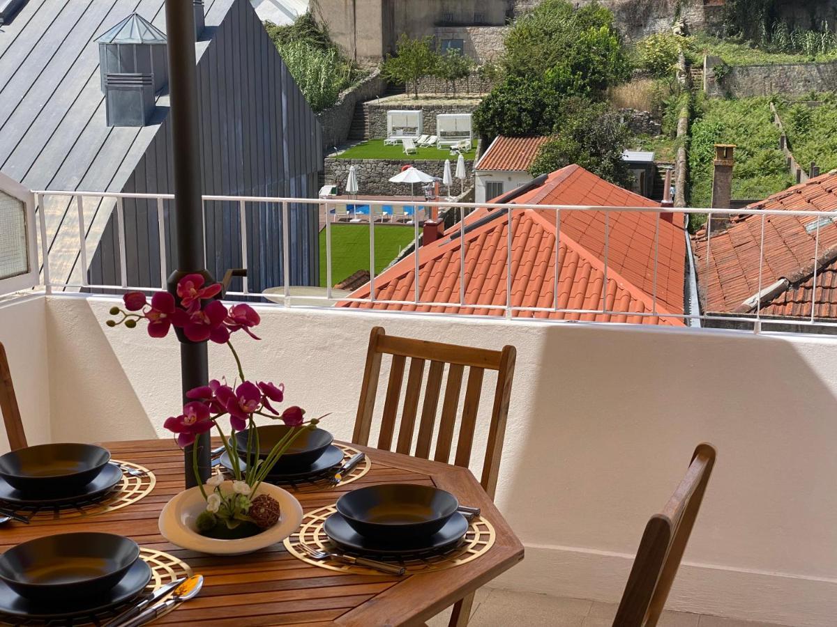 Apartamento Com Patio Na Rua Principal Da Cidade ปอร์โต ภายนอก รูปภาพ